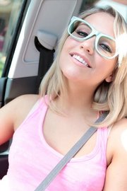 Hot Blonde Teen Blowjob-01 Hot Blonde Teen Blowjob-01