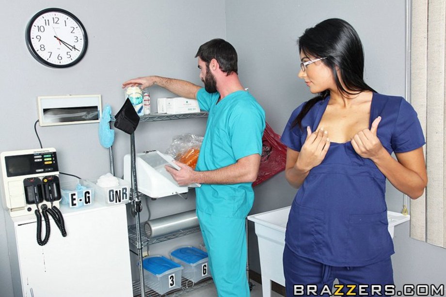 Unable To Focus On Their Work, Dr. Shazia And Nurse Charles 04