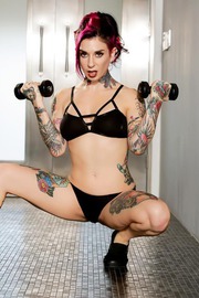 Joanna Is Fit-04
