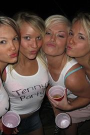 Amateur Teen Girls Naked Photos-09