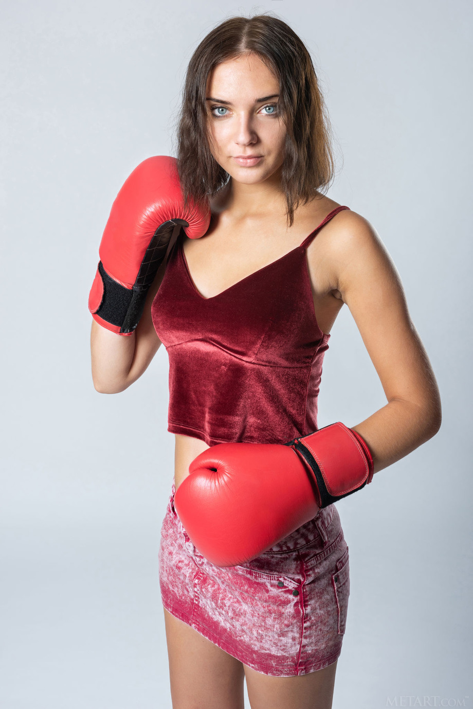 Ready To Throw Punches Or Kisses 01