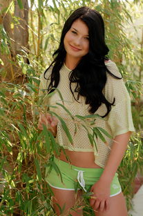 Lucy Li Strips In The Garden 